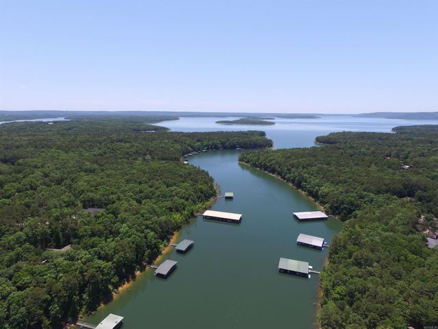 80 Stone Circle, Greers Ferry, AR 72067