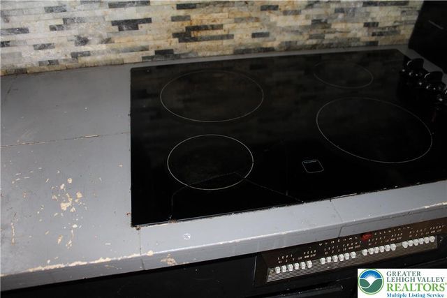 2365 Main, Northampton Boro, PA 18067