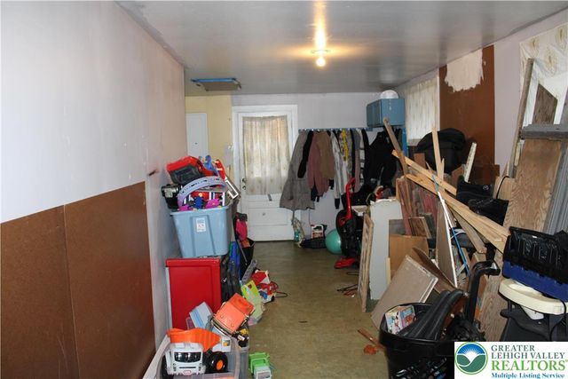 2365 Main, Northampton Boro, PA 18067