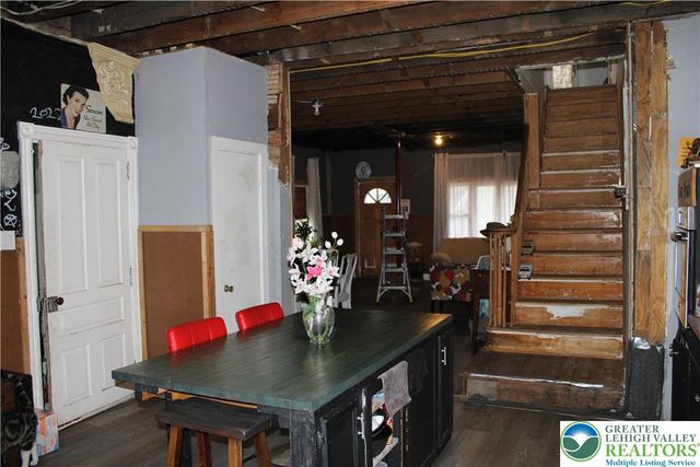 2365 Main, Northampton Boro, PA 18067