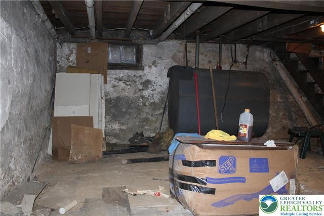 2365 Main, Northampton Boro, PA 18067