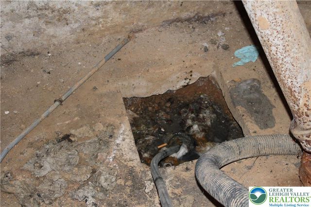 2365 Main, Northampton Boro, PA 18067