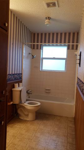 1802 SE 26th Avenue, Mineral Wells, TX 76067