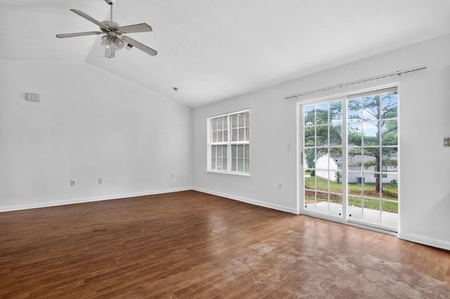 526 Lavendula Street, Spartanburg, SC 29301