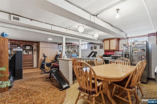 78 E Almira Street, Bloomfield, NJ 07003