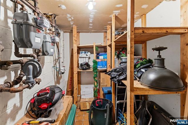 78 E Almira Street, Bloomfield, NJ 07003