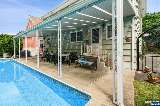 78 E Almira Street, Bloomfield, NJ 07003
