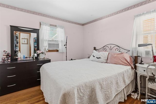 78 E Almira Street, Bloomfield, NJ 07003