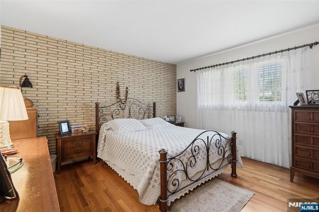 78 E Almira Street, Bloomfield, NJ 07003