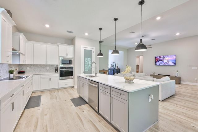 13148 OLDENBURG DRIVE, Hudson, FL 34667