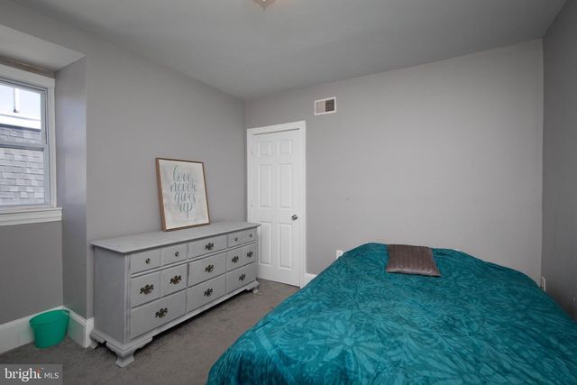 309 W EARLHAM TER, Philadelphia, PA 19144