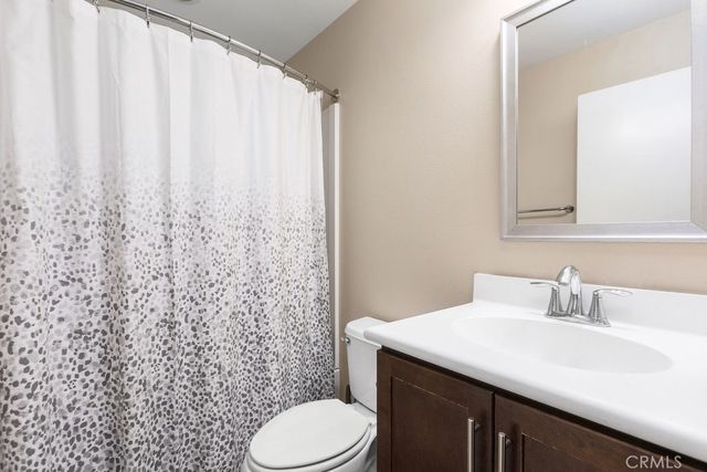 623 Rockefeller, Irvine, CA 92612