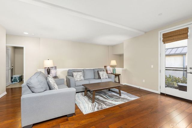 623 Rockefeller, Irvine, CA 92612