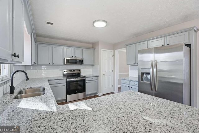 3235 Haverhill Rowe, Lawrenceville, GA 30044