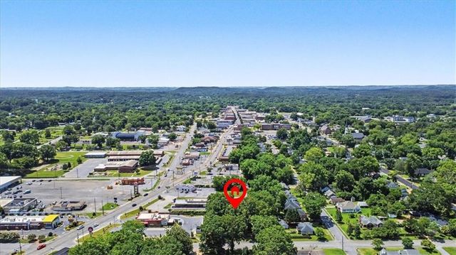 107 W Fairmount Avenue, Cedartown, GA 30125
