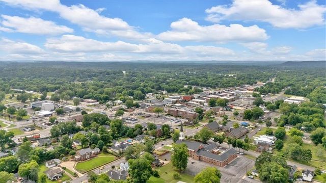 107 W Fairmount Avenue, Cedartown, GA 30125