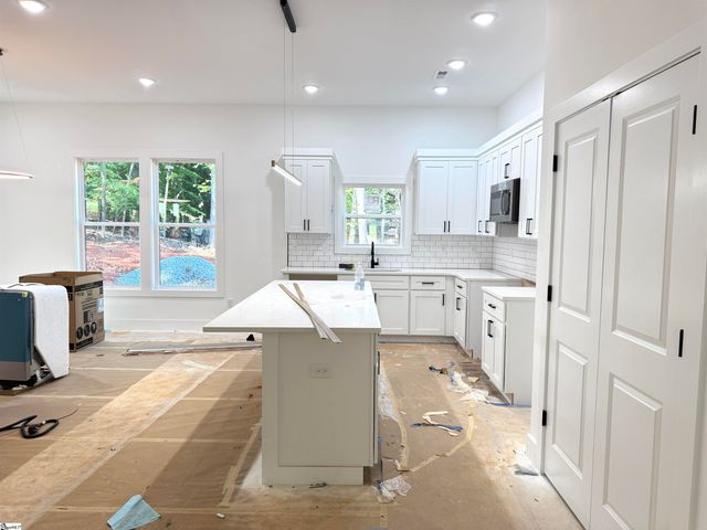 144 Eastbrook Road, Gaffney, SC 29340