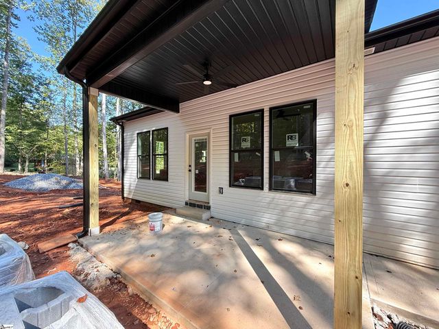 144 Eastbrook Road, Gaffney, SC 29340