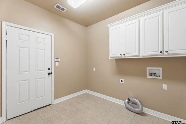 807 Jaxon Drive, Whitehouse, TX 75791
