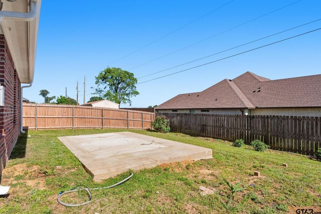 807 Jaxon Drive, Whitehouse, TX 75791
