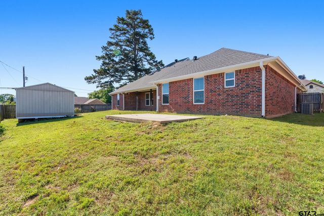 807 Jaxon Drive, Whitehouse, TX 75791