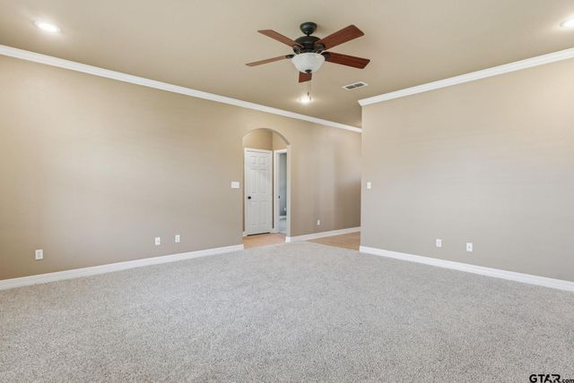 807 Jaxon Drive, Whitehouse, TX 75791