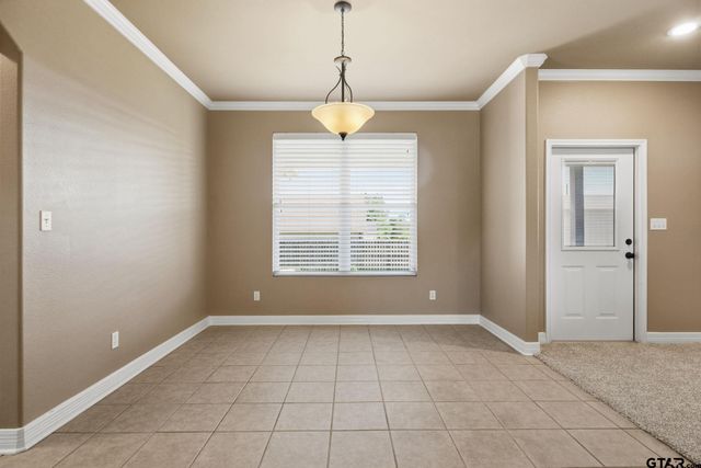 807 Jaxon Drive, Whitehouse, TX 75791