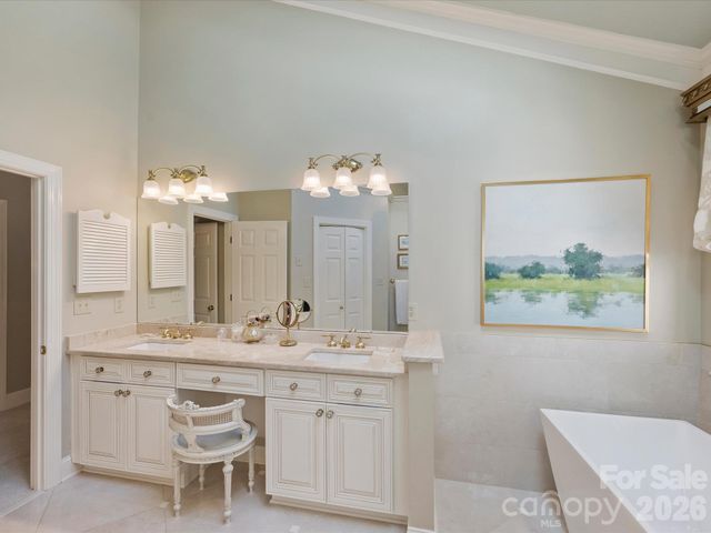 11925 Braid Hills Drive, Charlotte, NC 28277