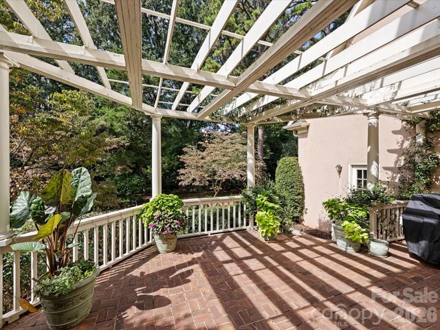 11925 Braid Hills Drive, Charlotte, NC 28277