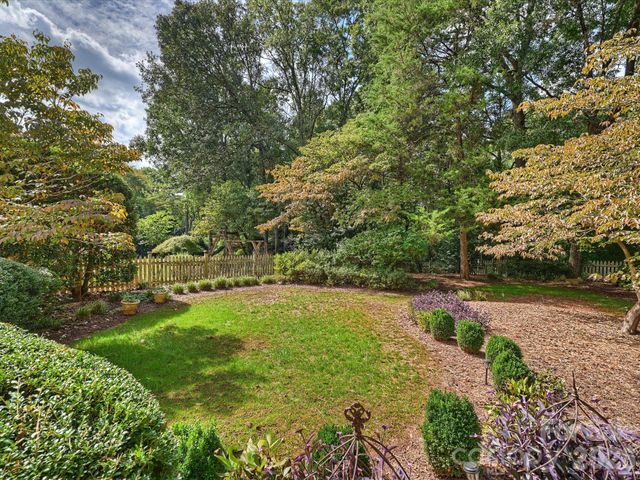 11925 Braid Hills Drive, Charlotte, NC 28277