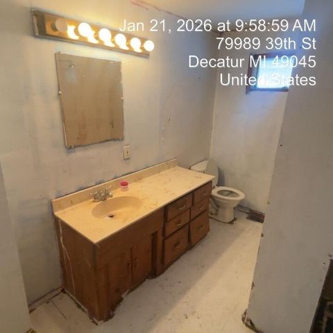 79989 39th Street, Decatur, MI 49045