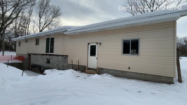 79989 39th Street, Decatur, MI 49045