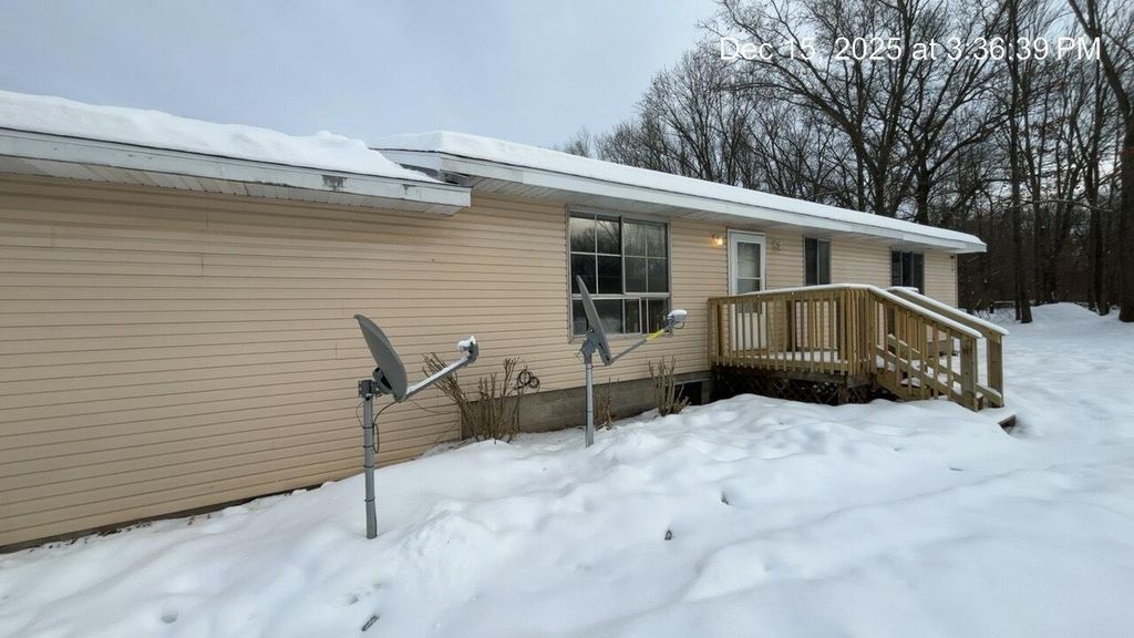 79989 39th Street, Decatur, MI 49045