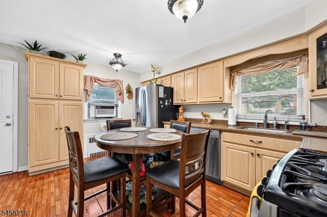 943 Sherman Ave, Plainfield City, NJ 07063