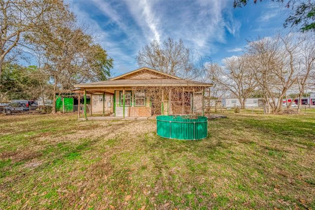 8806 Union Street, Needville, TX 77461