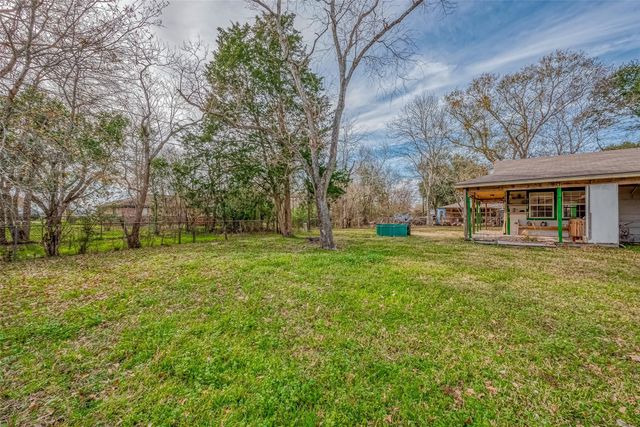 8806 Union Street, Needville, TX 77461
