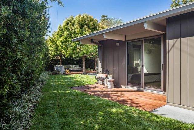 618 Wildwood Lane, Palo Alto, CA 94303