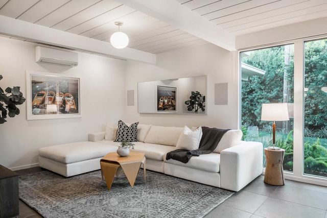 618 Wildwood Lane, Palo Alto, CA 94303