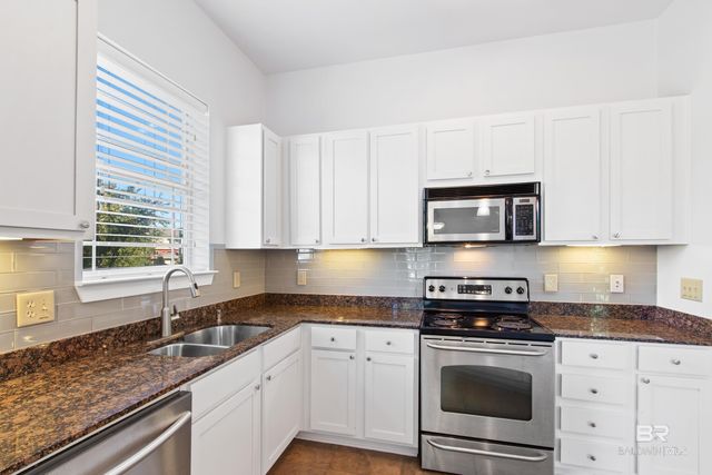 1430 Regency Road 203, Gulf Shores, AL 36542