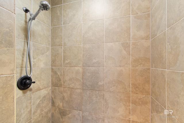 1430 Regency Road 203, Gulf Shores, AL 36542