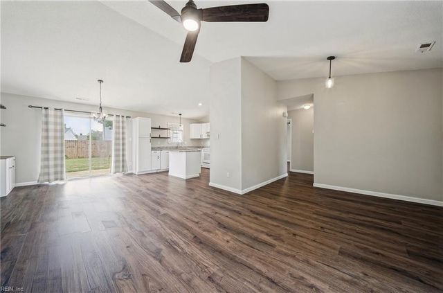 4009 Lombard DR, Virginia Beach, VA 23453
