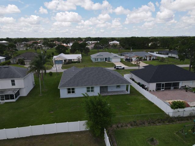 5673 NW Whitecap Road, Port St. Lucie, Port St Lucie, FL 34986