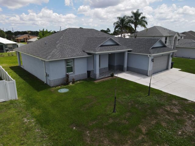 5673 NW Whitecap Road, Port St. Lucie, Port St Lucie, FL 34986