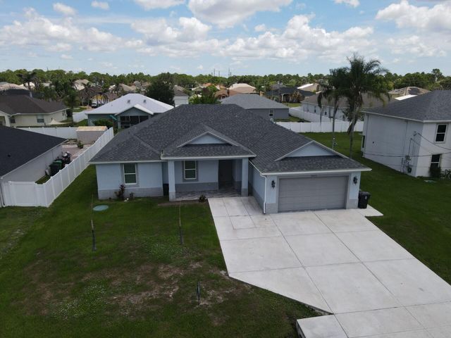5673 NW Whitecap Road, Port St. Lucie, Port St Lucie, FL 34986