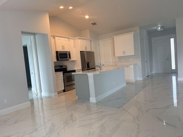 5673 NW Whitecap Road, Port St. Lucie, Port St Lucie, FL 34986