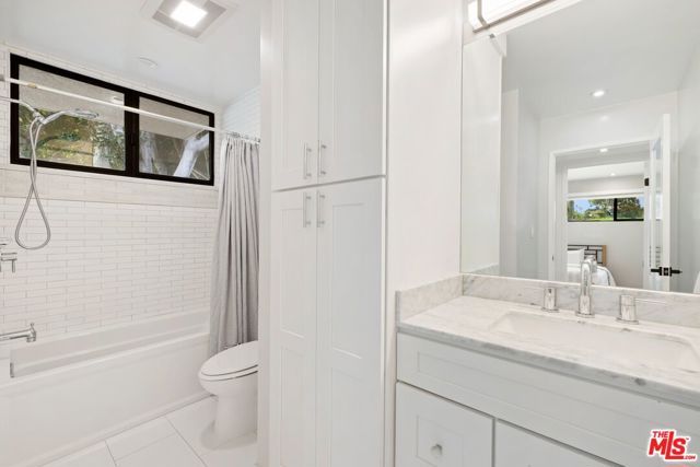 43 Sea Colony Drive, Santa Monica, CA 90405
