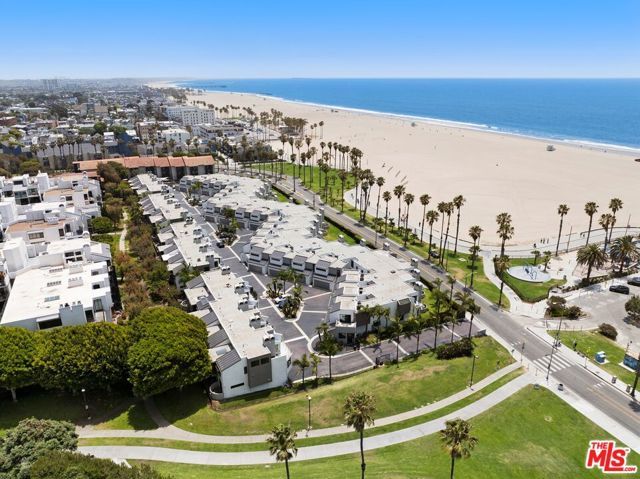 43 Sea Colony Drive, Santa Monica, CA 90405
