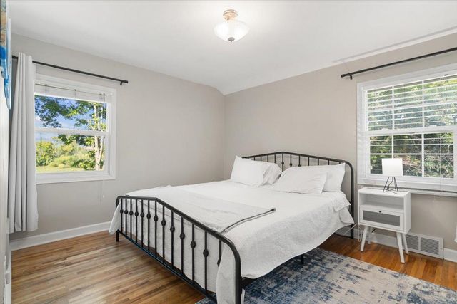 332 Mill Street, Excelsior, MN 55331