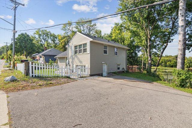 332 Mill Street, Excelsior, MN 55331