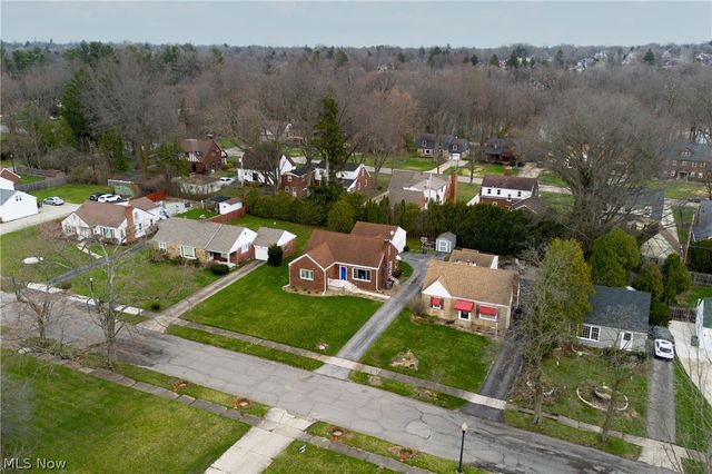 3539 Kiowa Drive, Youngstown, OH 44511